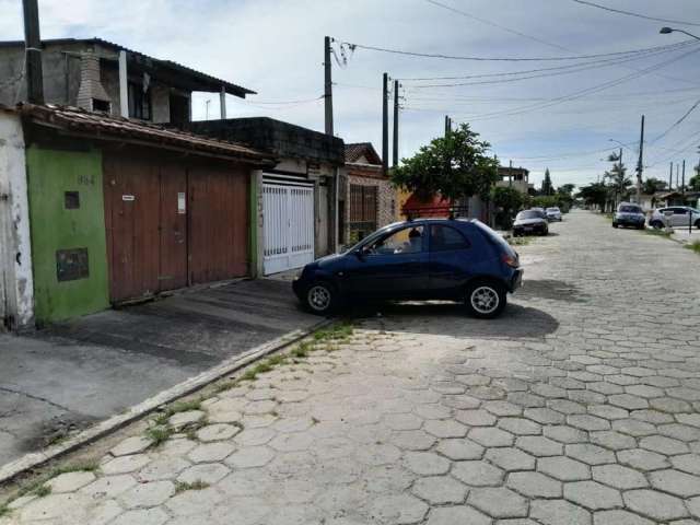 Casa para Venda em Itanhaém, Jardim Magalhães, 2 dormitórios, 1 suíte, 1 banheiro, 1 vaga