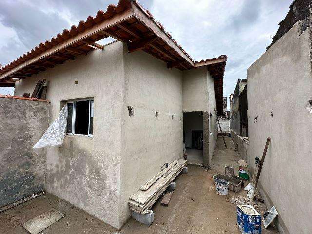 Casa para Venda em Itanhaém, Nova Itanhaém, 2 dormitórios, 1 suíte, 1 banheiro, 2 vagas