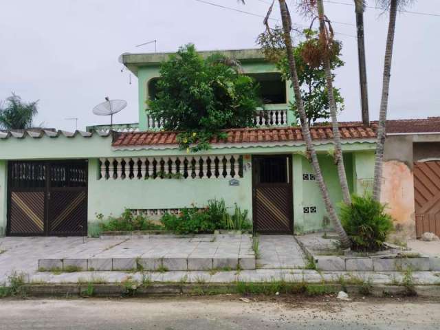 Casa para Venda em Itanhaém, Campos Elíseos, 4 dormitórios, 1 suíte, 2 banheiros, 3 vagas