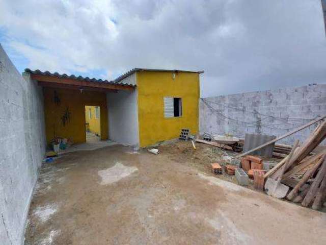 Casa para Venda em Peruíbe, Jardim Somar, 2 dormitórios, 1 suíte, 1 banheiro, 4 vagas