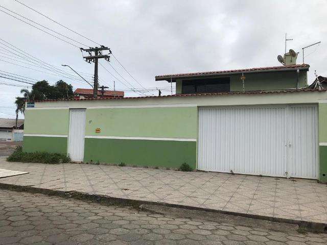 Casa para Venda em Itanhaém, Centro, 4 dormitórios, 2 suítes, 1 banheiro, 5 vagas