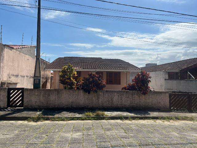 Casa para Venda em Itanhaém, Praia dos Sonhos, 2 dormitórios, 2 banheiros, 4 vagas