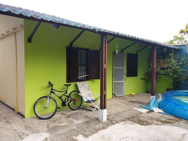 Casa para Venda em Itanhaém, Santa Cruz, 3 dormitórios, 1 suíte, 1 banheiro, 4 vagas