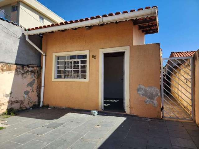 Casa para Venda em Atibaia, Atibaia Jardim, 2 dormitórios, 1 banheiro