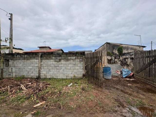 Casa para Venda em Itanhaém, São João, 2 dormitórios, 1 suíte, 1 banheiro