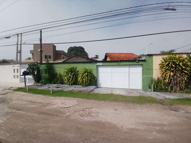 Casa para Venda em Itanhaém, Loty, 4 dormitórios, 1 banheiro, 2 vagas