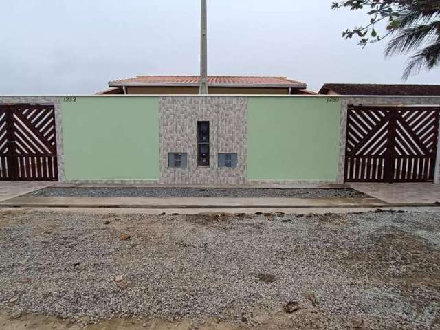 Casa para Venda em Itanhaém, Jardim Lindomar, 2 dormitórios, 1 suíte, 1 banheiro, 2 vagas