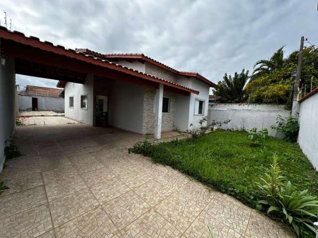 Casa para Venda em Itanhaém, Grandesp, 4 dormitórios, 1 suíte, 1 banheiro, 5 vagas