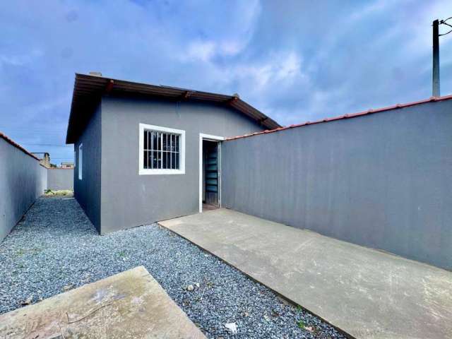 Casa para Venda em Itanhaém, Guacyra, 1 dormitório, 1 banheiro, 2 vagas