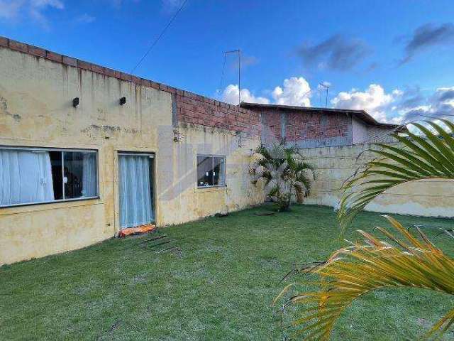 Casa para Venda em Itanhaém, Jardim Guacyra, 4 dormitórios, 2 suítes, 1 banheiro, 4 vagas