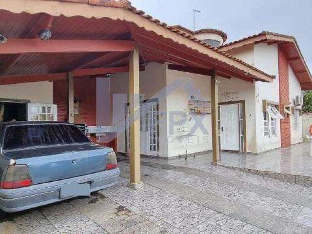 Casa para Venda em Itanhaém, Jardim Regina, 4 dormitórios, 2 suítes, 1 banheiro, 3 vagas