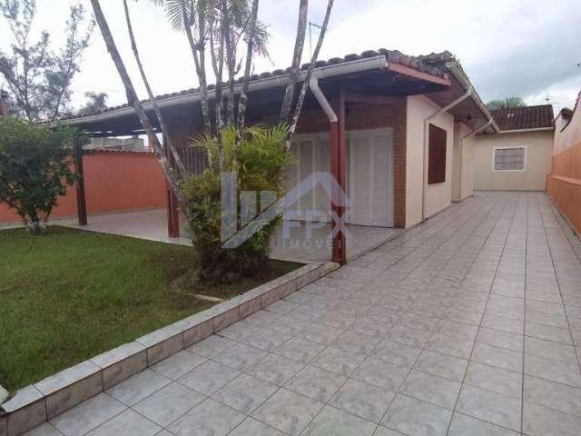 Casa para Venda em Itanhaém, Balneário Califórnia, 3 dormitórios, 2 banheiros, 4 vagas