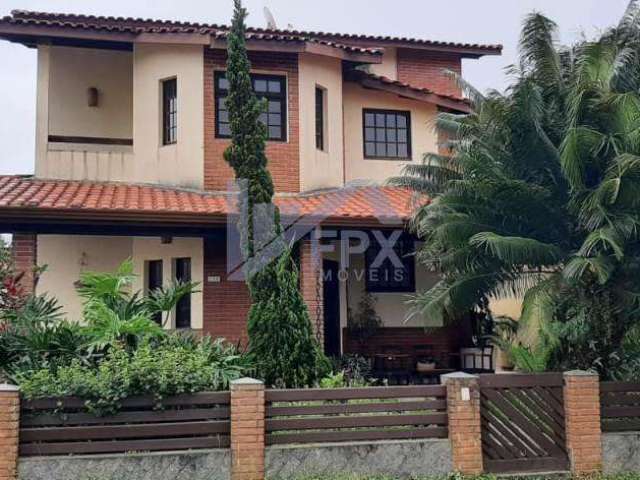 Casa para Venda em Itanhaém, Santa Terezinha, 4 dormitórios, 1 suíte, 2 banheiros, 4 vagas