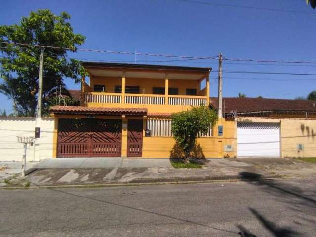 Casa para Venda em Itanhaém, Jardim São Fernando, 5 dormitórios, 3 suítes, 2 banheiros, 2 vagas