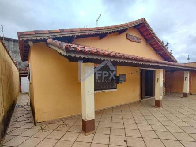 Casa para Venda em Itanhaém, Jardim Lindomar, 2 dormitórios, 1 suíte, 1 banheiro, 3 vagas