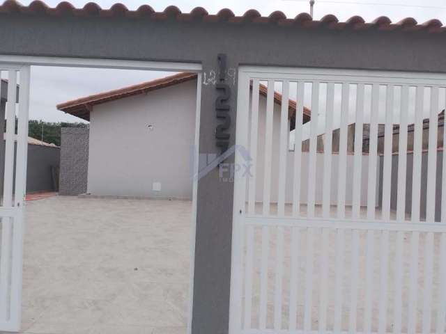 Casa para Venda em Itanhaém, Cibratel 1, 2 dormitórios, 1 suíte, 1 banheiro, 1 vaga