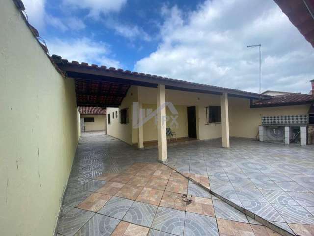 Casa para Venda em Itanhaém, Balneário Gaivota, 3 dormitórios, 1 suíte, 2 banheiros, 3 vagas