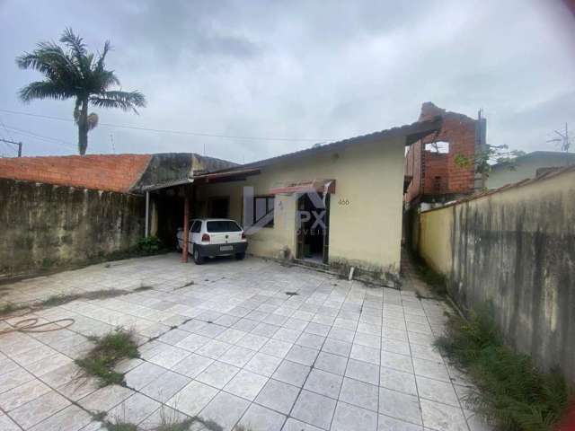 Casa para Venda em Itanhaém, Vila São Paulo, 2 dormitórios, 1 suíte, 1 banheiro, 6 vagas