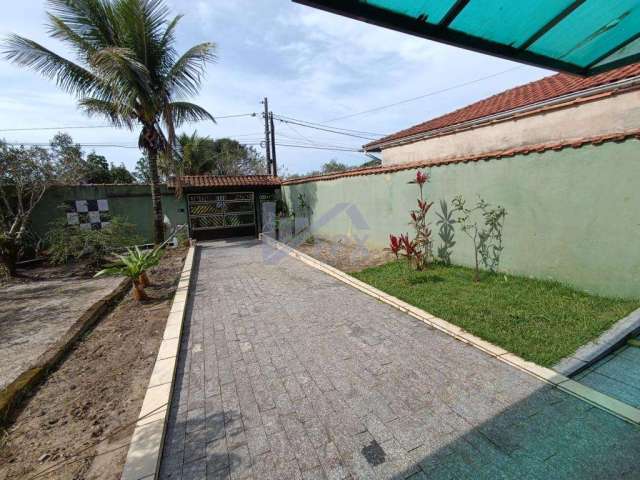 Casa para Venda em Itanhaém, Jardim Grandesp, 4 dormitórios, 1 suíte, 2 banheiros, 3 vagas