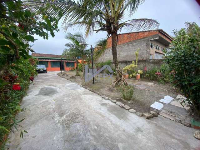 Casa para Venda em Itanhaém, Jardim Regina, 2 dormitórios, 1 banheiro, 5 vagas