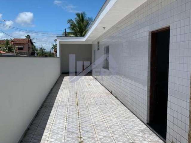 Casa para Venda em Itanhaém, Jardim Grandesp, 4 dormitórios, 1 suíte, 1 banheiro, 8 vagas