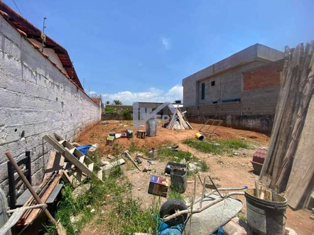 Casa para Venda em Peruíbe, Nova Peruíbe, 2 dormitórios, 1 suíte, 1 banheiro, 2 vagas