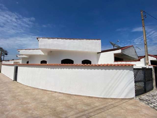 Casa para Venda em Mongaguá, Aguapeú, 2 dormitórios, 1 banheiro, 1 vaga