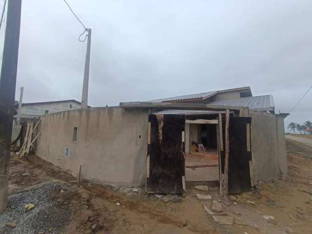 Casa para Venda em Itanhaém, São Fernando, 3 dormitórios, 1 suíte, 1 banheiro, 2 vagas