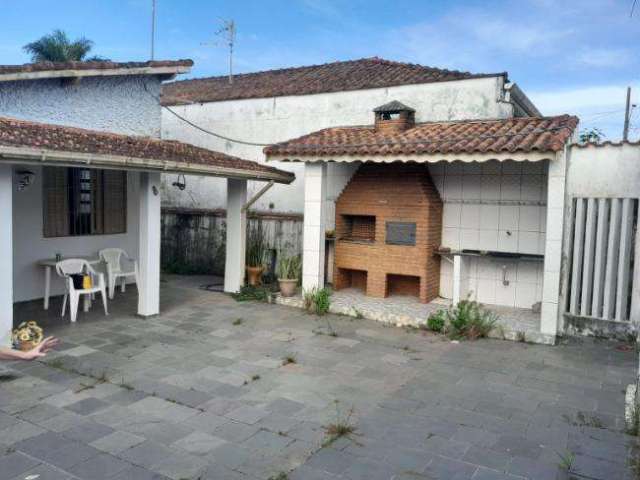 Casa para Venda em Itanhaém, Balneário Jequitibá, 1 dormitório, 1 banheiro, 6 vagas