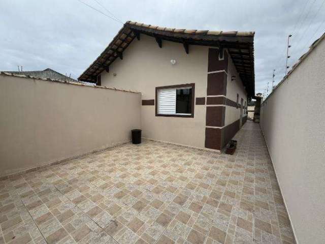 Casa para Venda em Itanhaém, Grandesp, 2 dormitórios, 1 suíte, 1 banheiro, 2 vagas