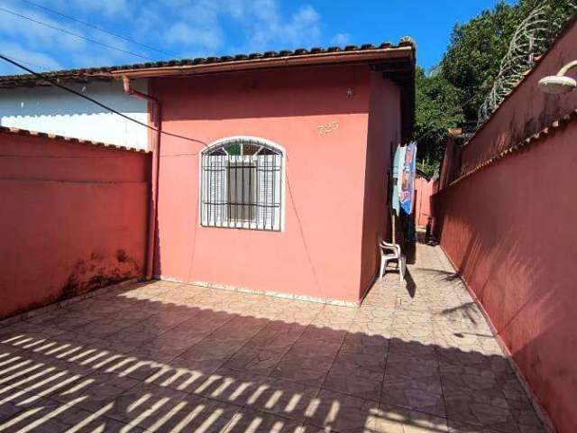 Casa para Venda em Itanhaém, Jardim Jamaica, 2 dormitórios, 1 suíte, 1 banheiro, 2 vagas