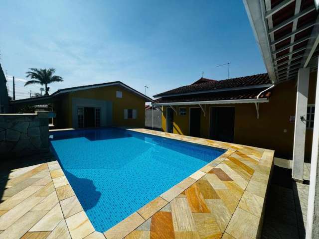 Casa para Venda em Itanhaém, Grandesp, 4 dormitórios, 2 banheiros, 5 vagas