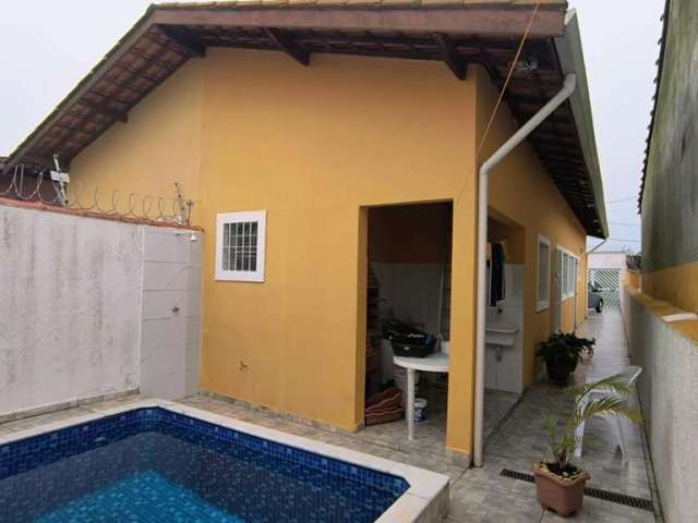 Casa para Venda em Itanhaém, Tupy, 2 dormitórios, 1 suíte, 1 banheiro, 2 vagas