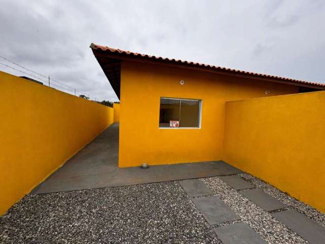 Casa para Venda em Itanhaém, Savoy, 1 dormitório, 1 banheiro, 2 vagas