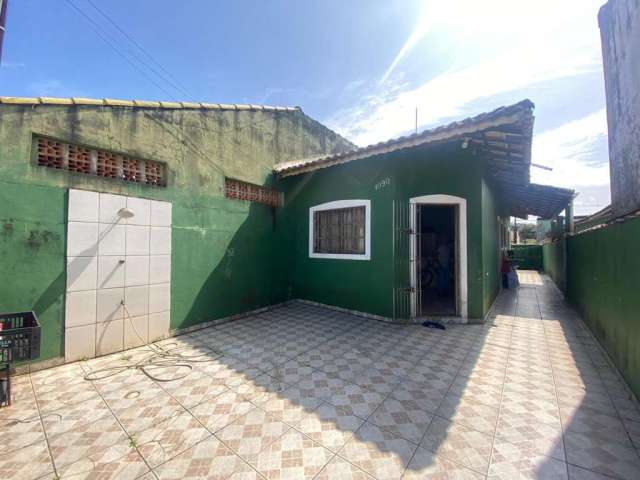 Casa para Venda em Itanhaém, Savoy, 1 dormitório, 1 banheiro, 2 vagas