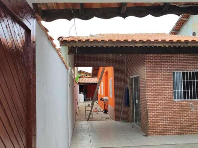 Casa para Venda em Mongaguá, Balneário Itaguaí, 2 dormitórios, 2 banheiros, 2 vagas