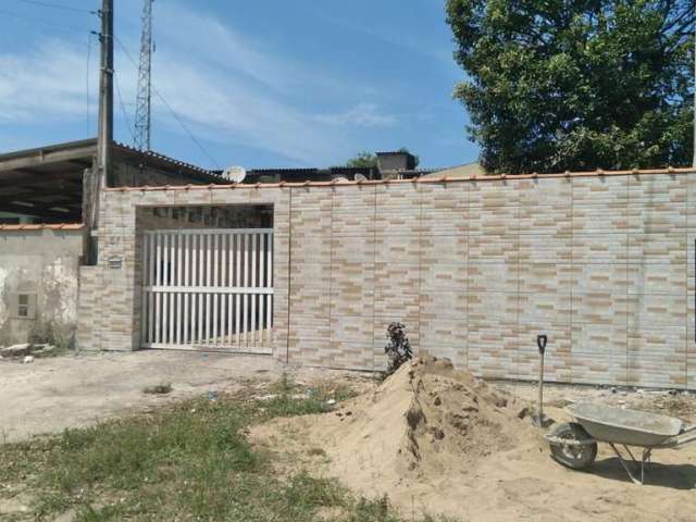 Casa para Venda em Itanhaém, Jardim Corumbá, 3 dormitórios, 1 suíte, 2 banheiros, 3 vagas