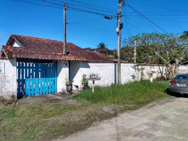 Casa para Venda em Itanhaém, São Fernando, 3 dormitórios, 1 suíte, 2 banheiros, 4 vagas