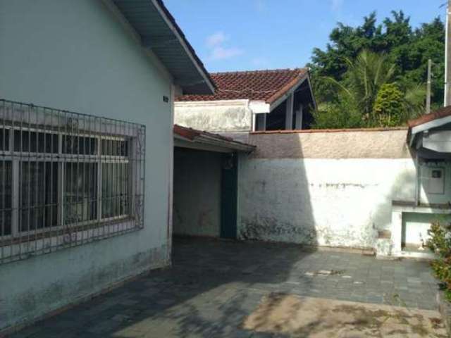 Casa para Venda em Peruíbe, Jardim Itatins, 4 dormitórios, 2 banheiros, 4 vagas