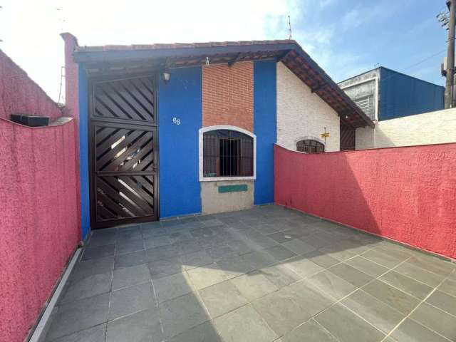 Casa para Venda em Itanhaém, Belas Artes, 2 dormitórios, 1 suíte, 1 banheiro, 1 vaga