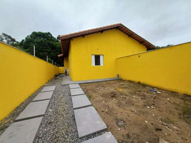 Casa para Venda em Itanhaém, Jardim Lindomar, 2 dormitórios, 1 suíte, 1 banheiro, 1 vaga