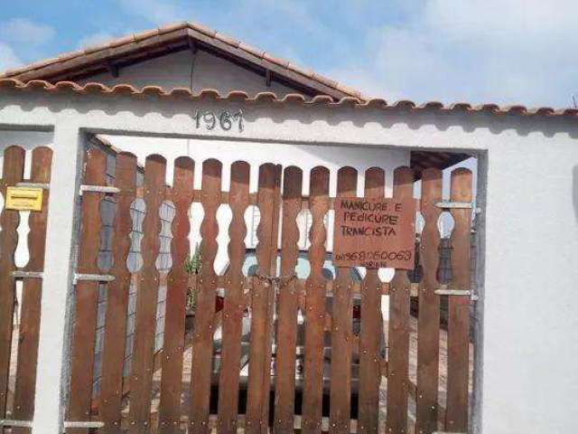 Casa para Venda em Itanhaém, Magalhães, 2 dormitórios, 1 banheiro, 1 vaga