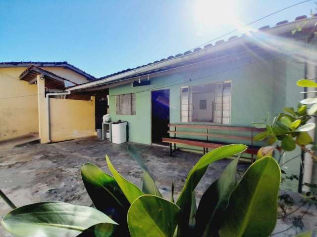 Casa para Venda em Itanhaém, America, 2 dormitórios, 1 banheiro, 5 vagas