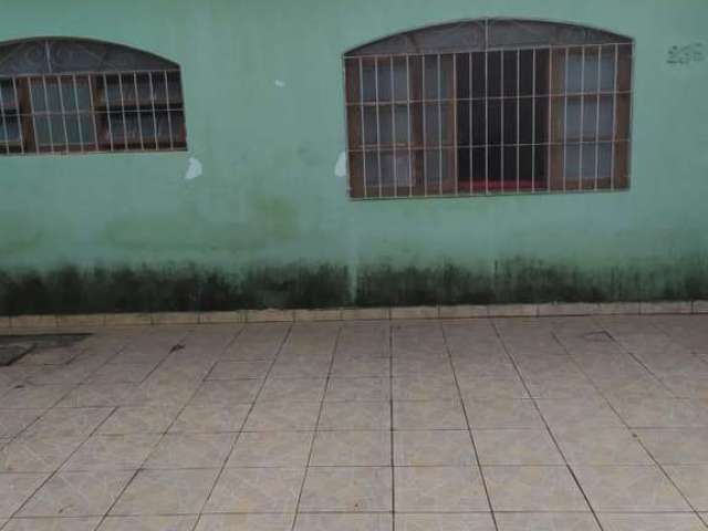 Casa para Venda em Mongaguá, Vera Cruz, 4 dormitórios, 1 banheiro, 2 vagas