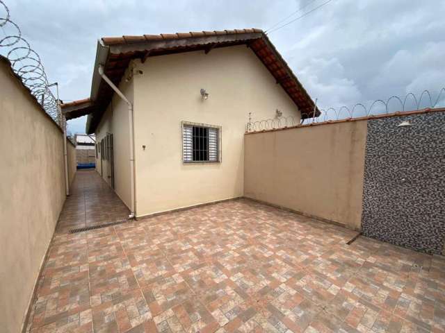 Casa para Venda em Itanhaém, Nossa Senhora Do Sion, 2 dormitórios, 2 banheiros, 2 vagas