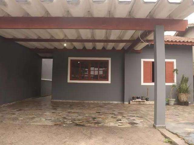 Casa para Venda em Itanhaém, Umuarama, 2 dormitórios, 1 banheiro, 3 vagas