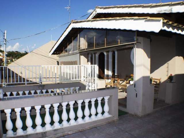 Casa para Venda em Atibaia, Vila Gardênia, 3 dormitórios, 1 suíte, 4 banheiros, 4 vagas