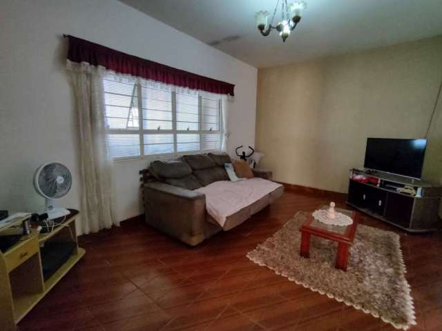 Casa com 3 dormitórios à venda, 156 m² por R$ 380.000,00 - Vila Rubens - Itapetininga/SP