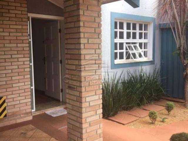 Casa com 3 dormitórios à venda, 500 m² por R$ 1.100.000,00 - Bancários - Itapetininga/SP