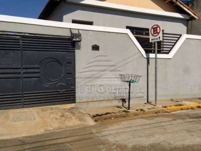 Casa com 3 dormitórios à venda, 167 m² por R$ 370.000,00 - Vila Barth - Itapetininga/SP